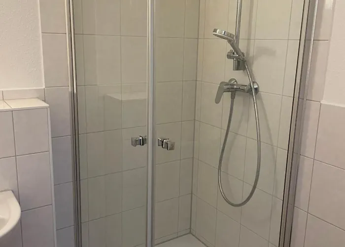 Kantine Zimmervermietung Und 3*